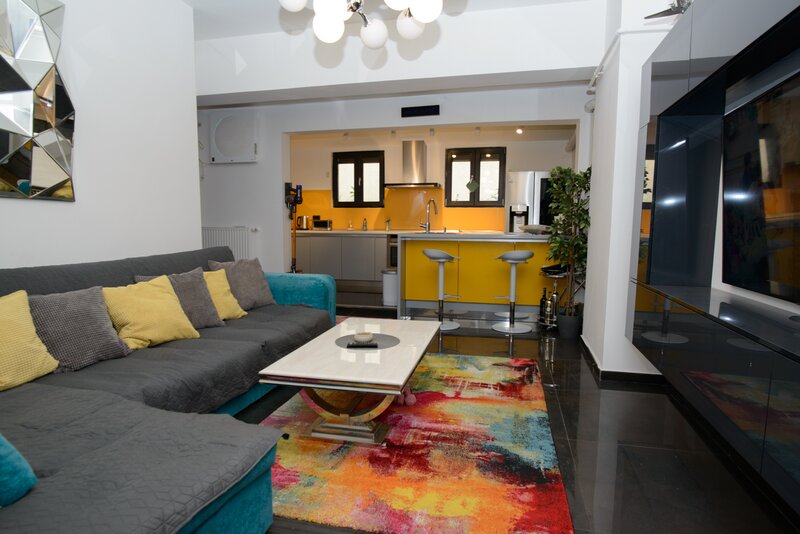 Alba Iulia, Unirii, inchiriere apartament 2 camere cu terasa.