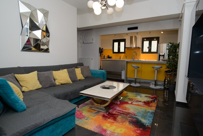Alba Iulia, Unirii, inchiriere apartament 2 camere cu terasa.