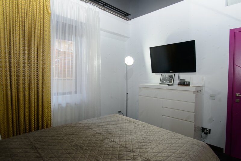 Alba Iulia, Unirii, inchiriere apartament 2 camere cu terasa.